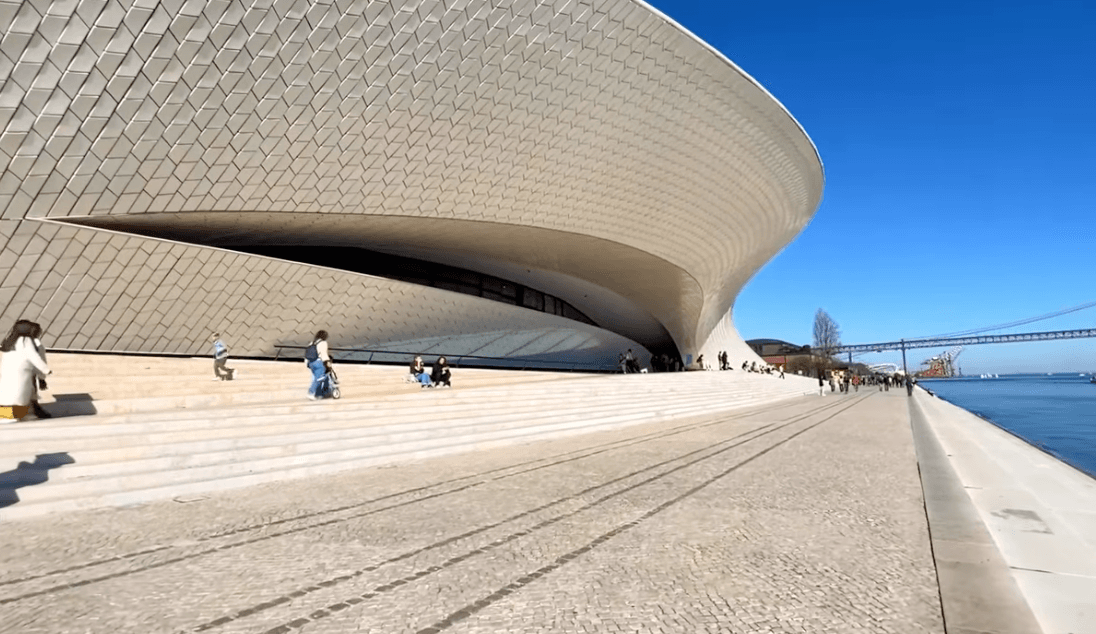 2 - MAAT - Museum of Art