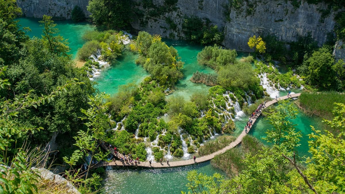 4 - Plitvice Lakes National Park