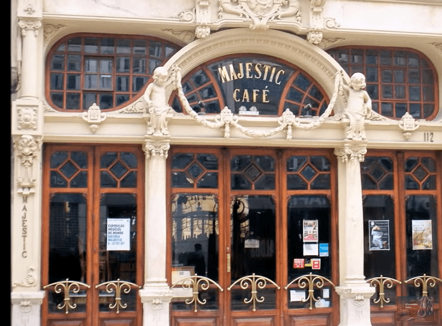 12 - Majestic Café