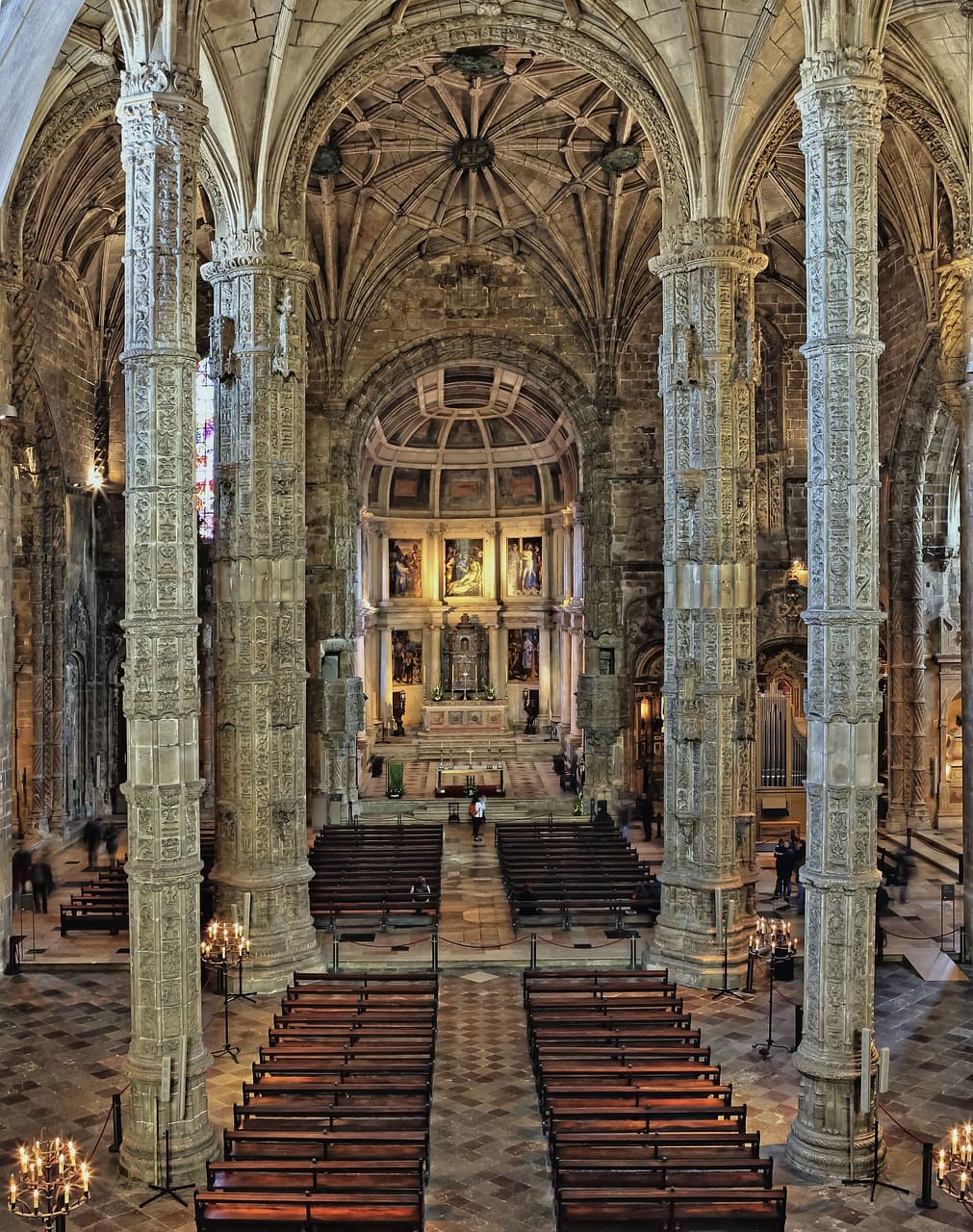 2 - Jerónimos Monastery